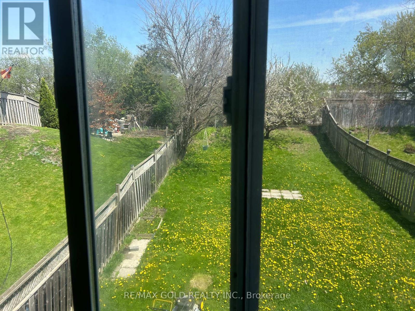 Upper Level - 283 Newport Drive, Cambridge, Ontario  N3H 5T2 - Photo 17 - X13078660