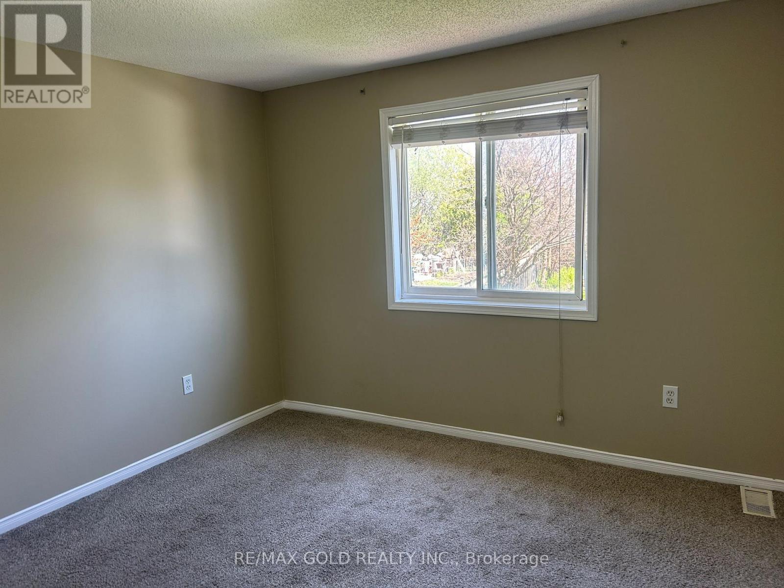 Upper Level - 283 Newport Drive, Cambridge, Ontario  N3H 5T2 - Photo 20 - X13078660