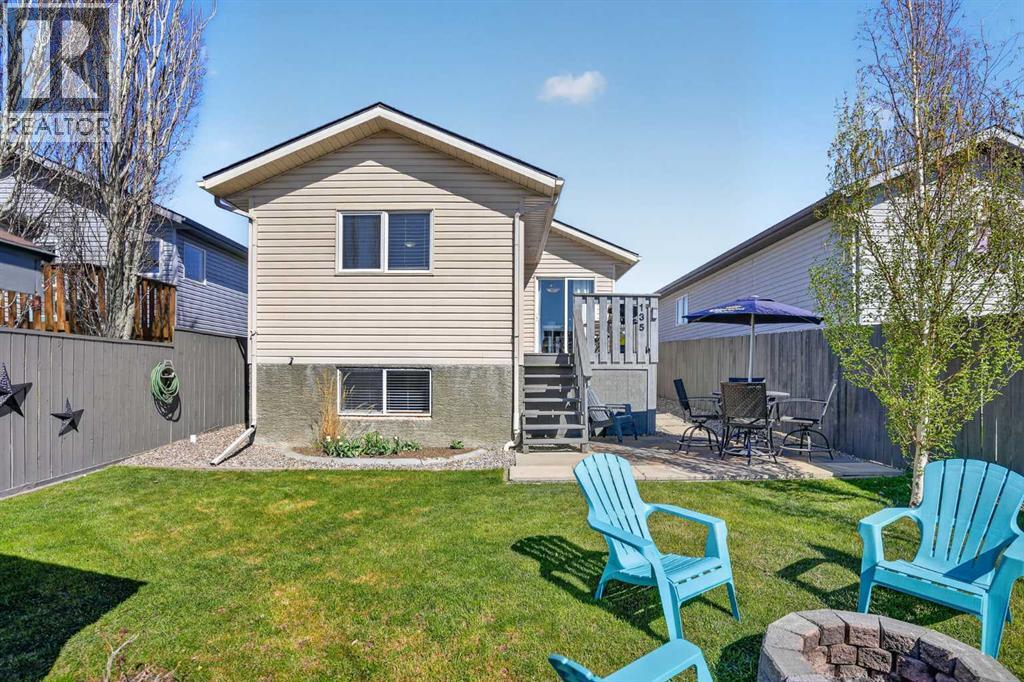 135 Blackfoot Court W, Lethbridge, Alberta  T1K 7W1 - Photo 41 - A2308560