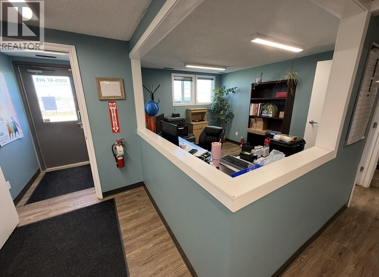 10515 87 Avenue, Fort St. John, British Columbia V1J 5K6 - Photo 3 - C8078560