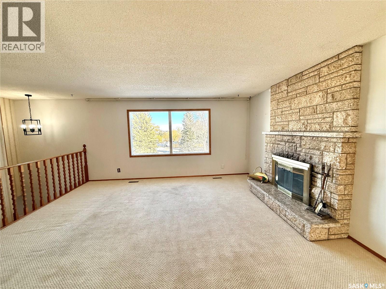 264 Hayes Drive, Swift Current, Saskatchewan  S9H 4H1 - Photo 7 - SK029901