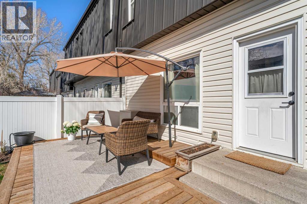 114 Brae Glen Lane Sw, Calgary, Alberta  T2W 1B6 - Photo 35 - A2308815