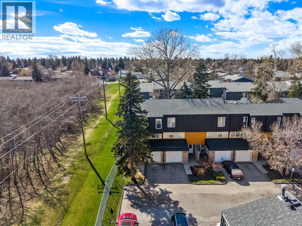 114 Brae Glen Lane Sw, Calgary, Alberta  T2W 1B6 - Photo 41 - A2308815