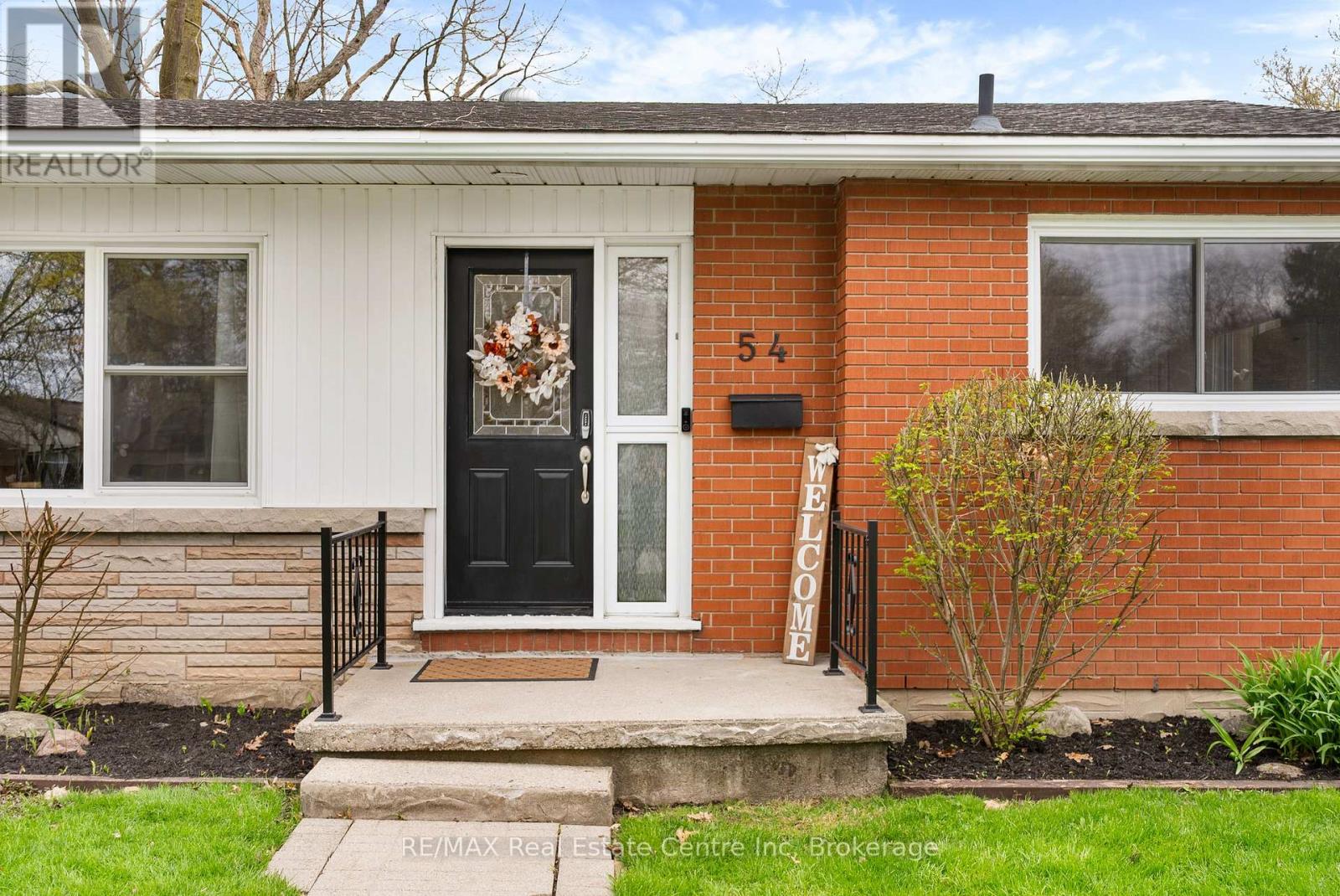 54 Highman Avenue, Cambridge, Ontario  N1R 3L7 - Photo 12 - X13100240