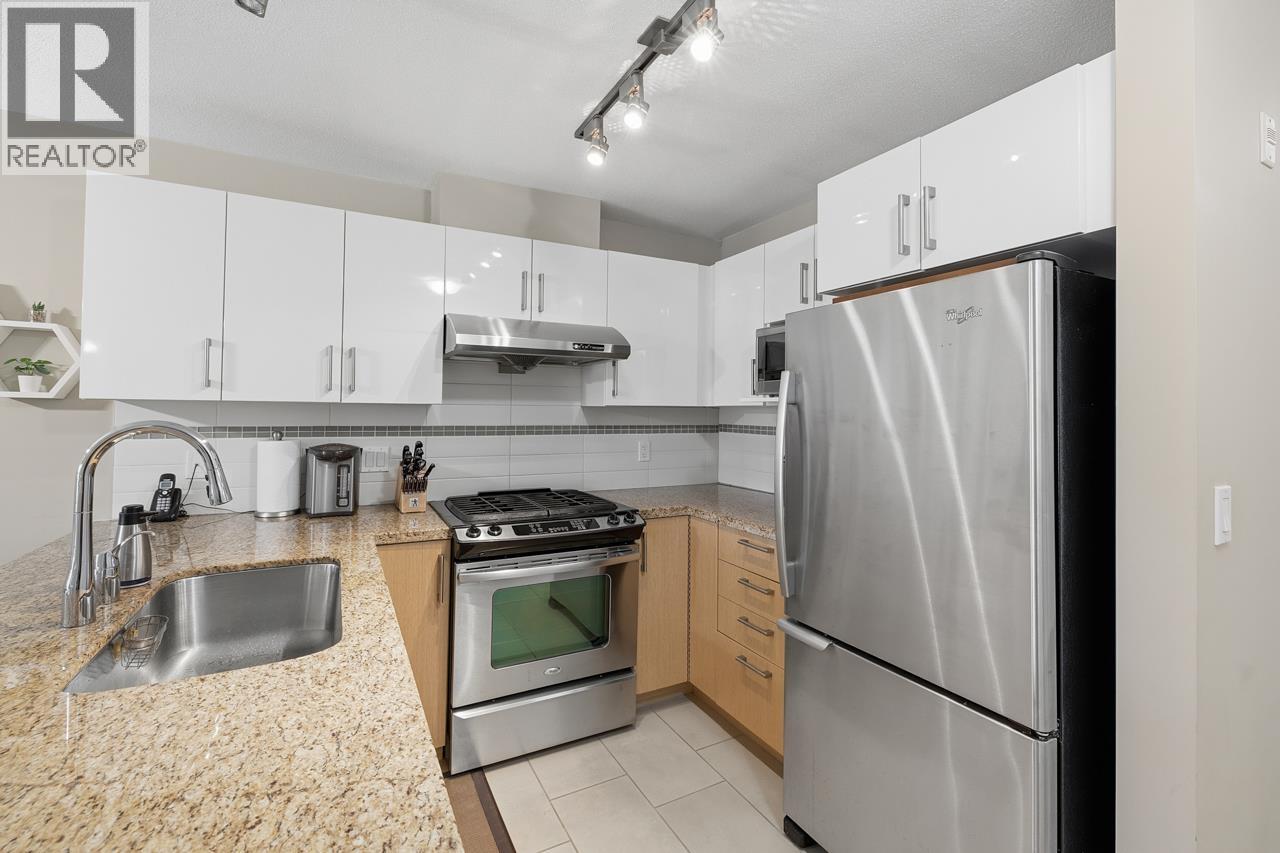 205 6800 Eckersley Road, Richmond, British Columbia  V6Y 0E7 - Photo 11 - R3119520