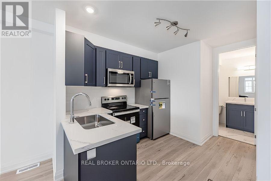 2 - 777 Beach Boulevard, Hamilton, Ontario  L8H 6Y5 - Photo 2 - X13100244