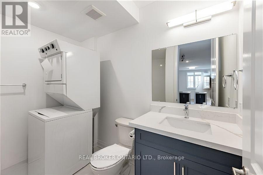 2 - 777 Beach Boulevard, Hamilton, Ontario  L8H 6Y5 - Photo 4 - X13100244