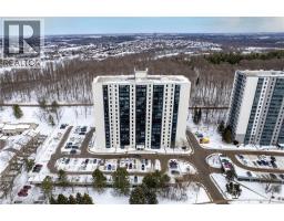 35 GREEN VALLEY Drive Unit# 1612, Kitchener, Ontario