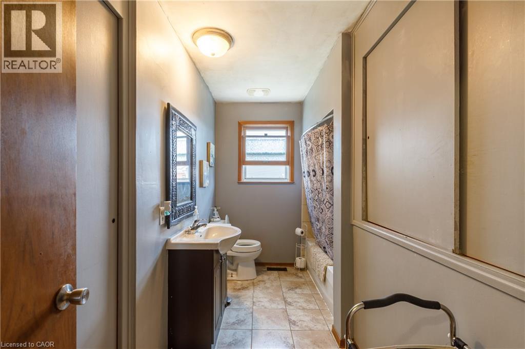 51 Wellington Street, Port Burwell, Ontario  N0J 1T0 - Photo 25 - 40823175
