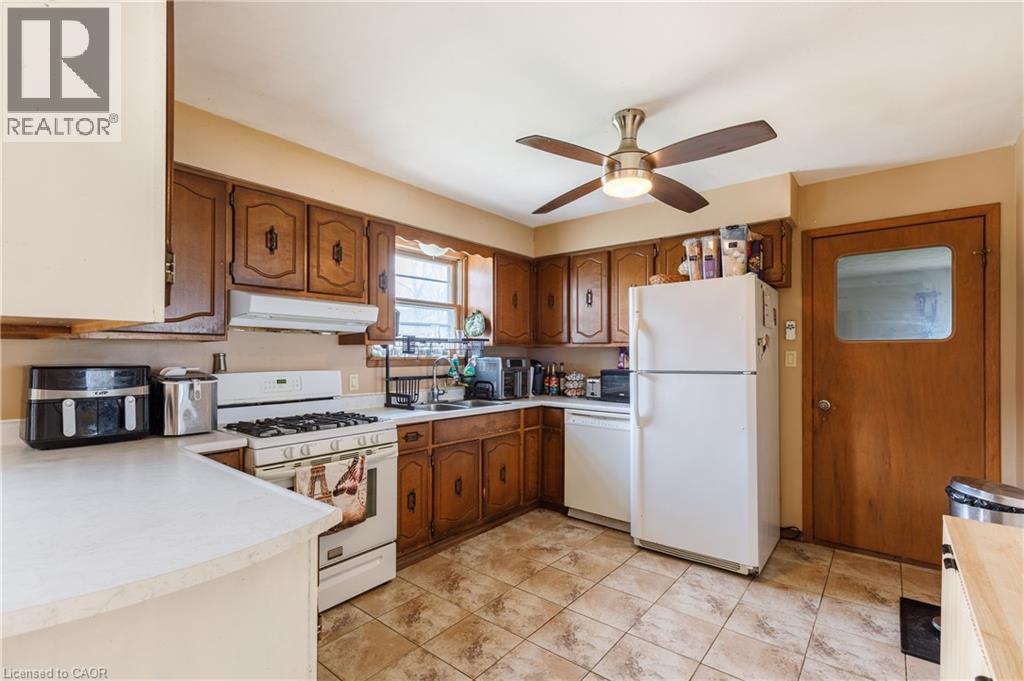 51 Wellington Street, Port Burwell, Ontario  N0J 1T0 - Photo 16 - 40823175