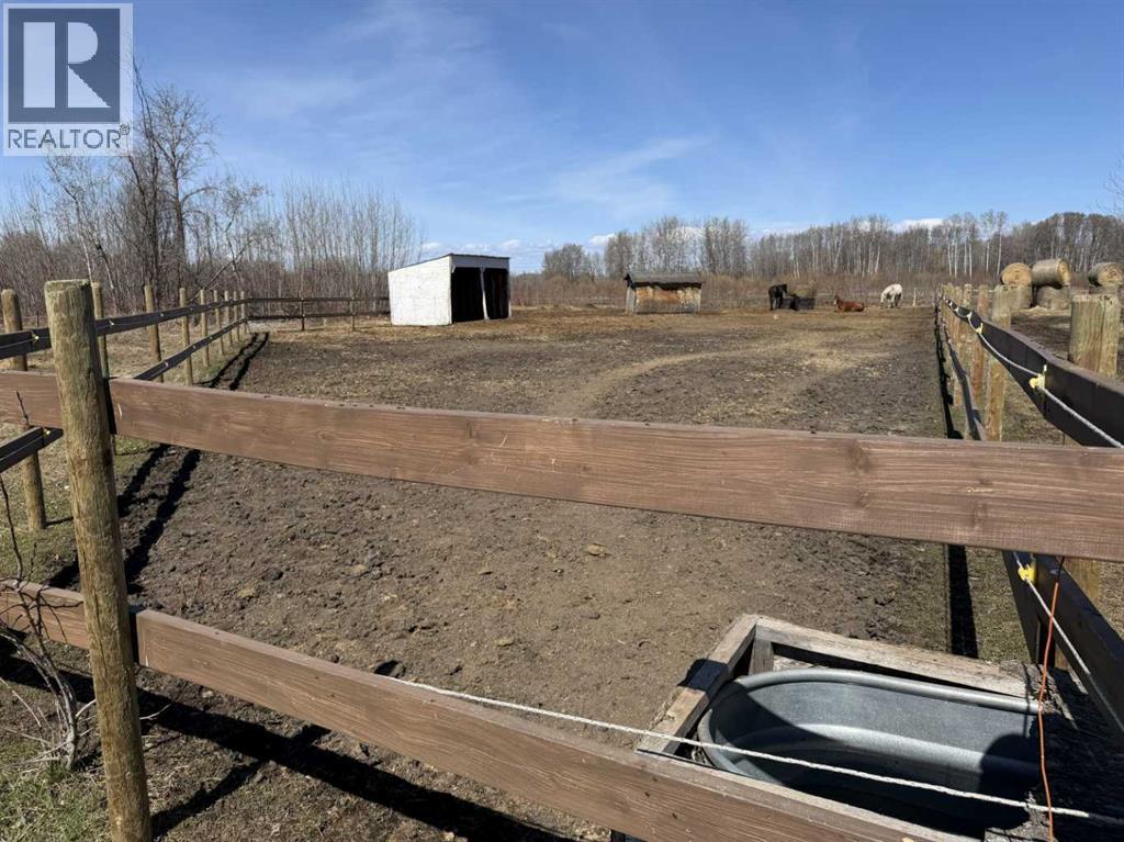 10014b 2 Highway, Kinuso, Alberta  T0G 1K0 - Photo 16 - A2308537