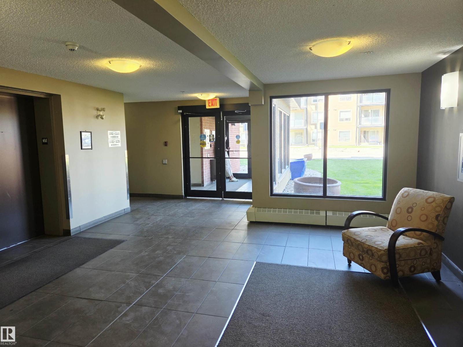 #423 13907 136 St Nw, Edmonton, Alberta  T6V 1Y5 - Photo 2 - E4486448