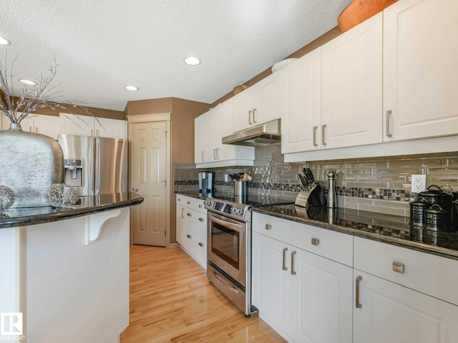 1361 Breckenridge Dr Nw, Edmonton, Alberta  T5T 6M2 - Photo 13 - E4486442