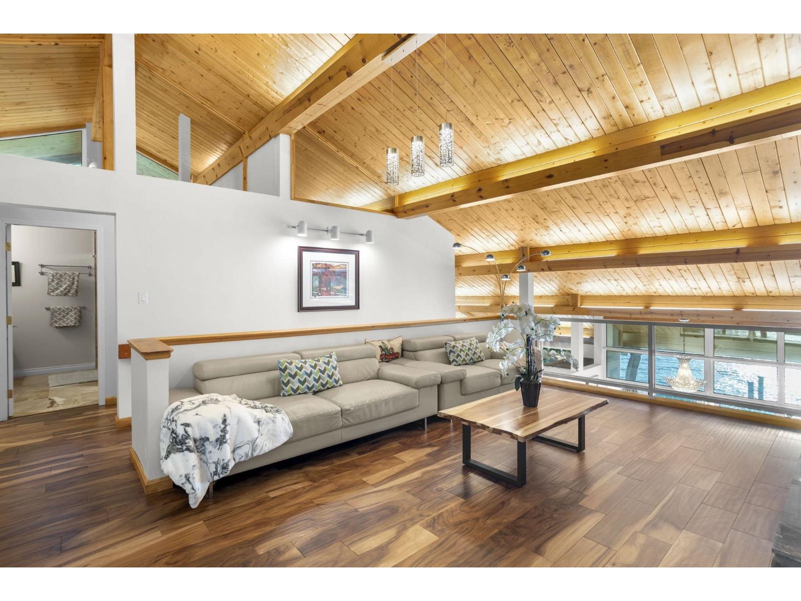 7370 Rockwell Drive, Harrison Lake, Harrison Hot Springs, British Columbia  V0M 1A0 - Photo 8 - R3120846