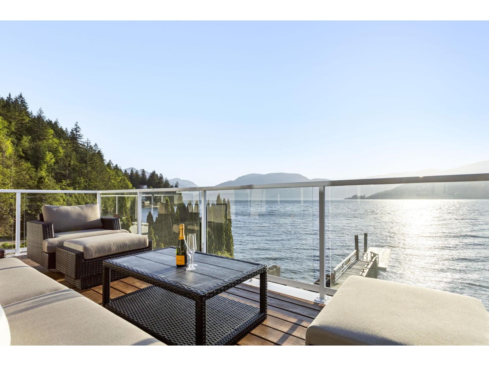7370 Rockwell Drive, Harrison Lake, Harrison Hot Springs, British Columbia  V0M 1A0 - Photo 16 - R3120846