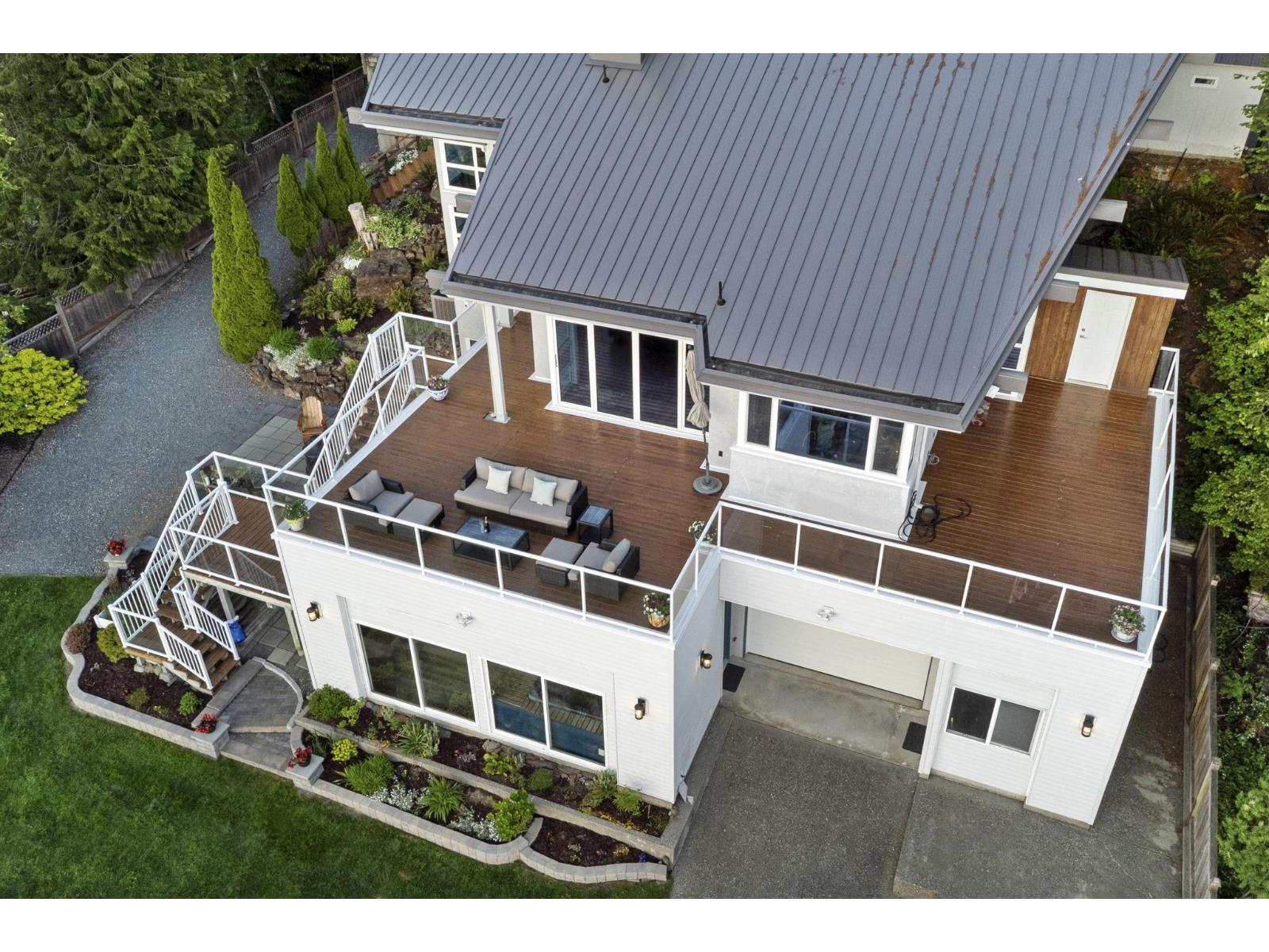 7370 Rockwell Drive, Harrison Lake, Harrison Hot Springs, British Columbia  V0M 1A0 - Photo 18 - R3120846