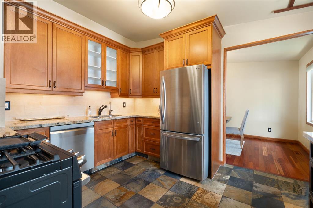 1619 47 Street SW, Calgary, Alberta  T3C 2E2 - Photo 8 - A2308524