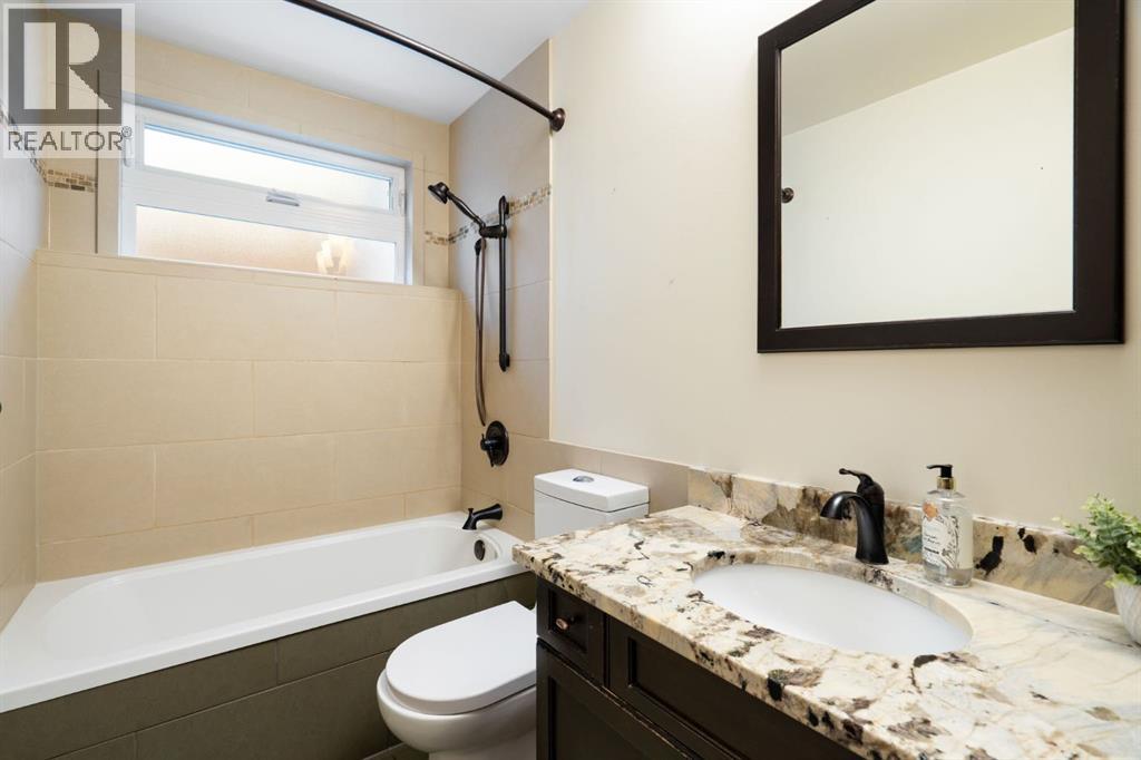 1619 47 Street SW, Calgary, Alberta  T3C 2E2 - Photo 14 - A2308524