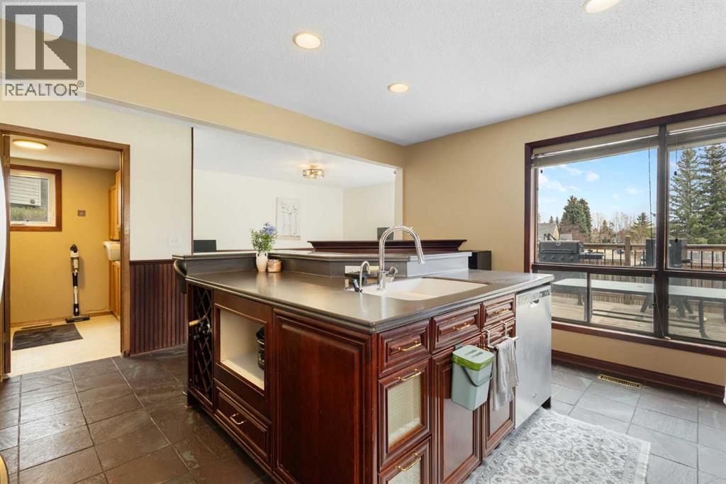 112 Woodglen Road SW, Calgary, Alberta  T2W 4Z1 - Photo 15 - A2308841