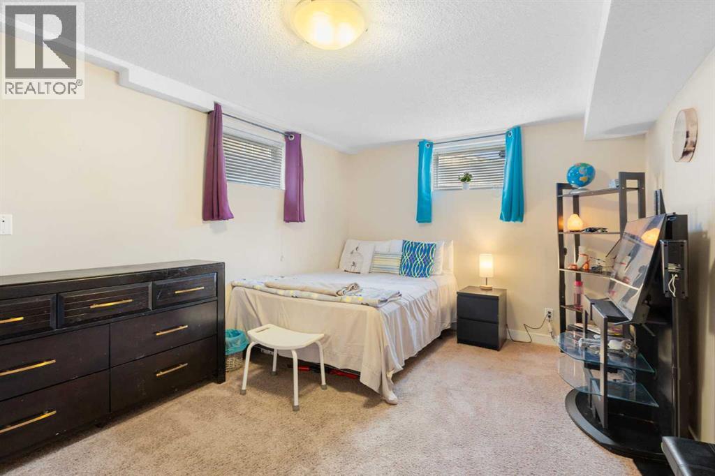 112 Woodglen Road SW, Calgary, Alberta  T2W 4Z1 - Photo 37 - A2308841