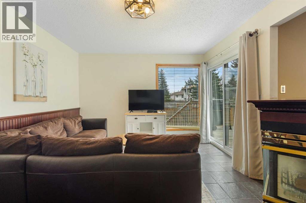 112 Woodglen Road SW, Calgary, Alberta  T2W 4Z1 - Photo 16 - A2308841