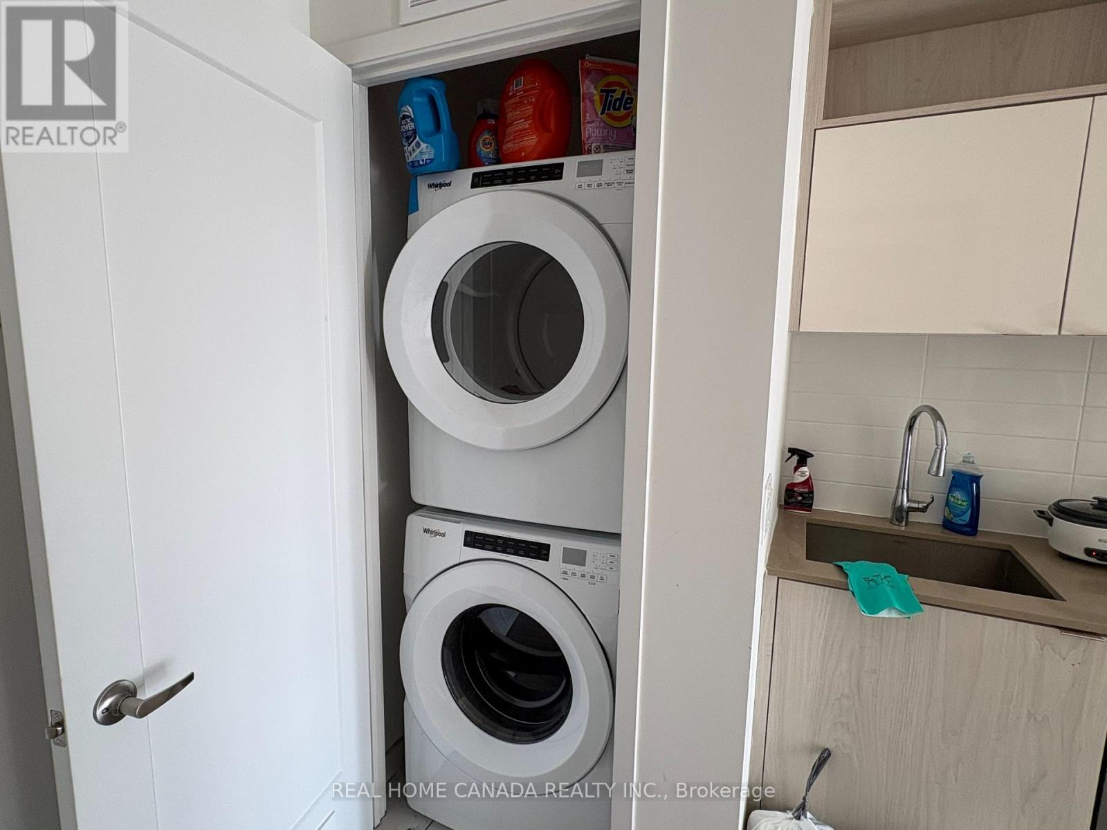 1556 - 121 Lower Sherbourne Street, Toronto (Waterfront Communities), Ontario  M5A 1Y4 - Photo 11 - C13100274