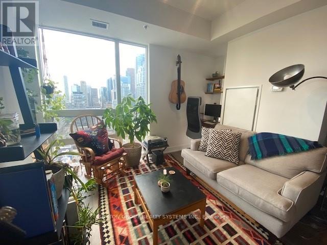 2503 - 318 Richmond Street W, Toronto (Waterfront Communities), Ontario  M5V 1X2 - Photo 5 - C13100296