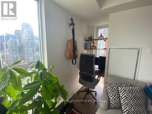 2503 - 318 Richmond Street W, Toronto (Waterfront Communities), Ontario  M5V 1X2 - Photo 6 - C13100296