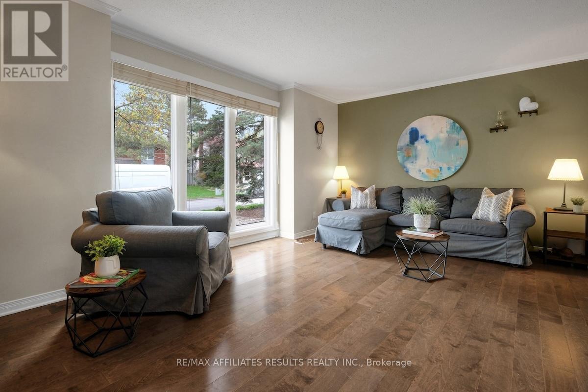 40 Nanook Crescent, Ottawa, Ontario  K2L 2A7 - Photo 7 - X13100272