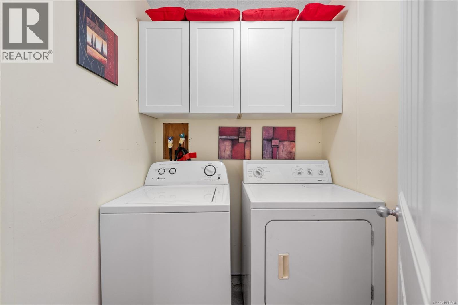 2129 Summergate Blvd, Sidney, British Columbia  V8L 4K9 - Photo 13 - 1031594