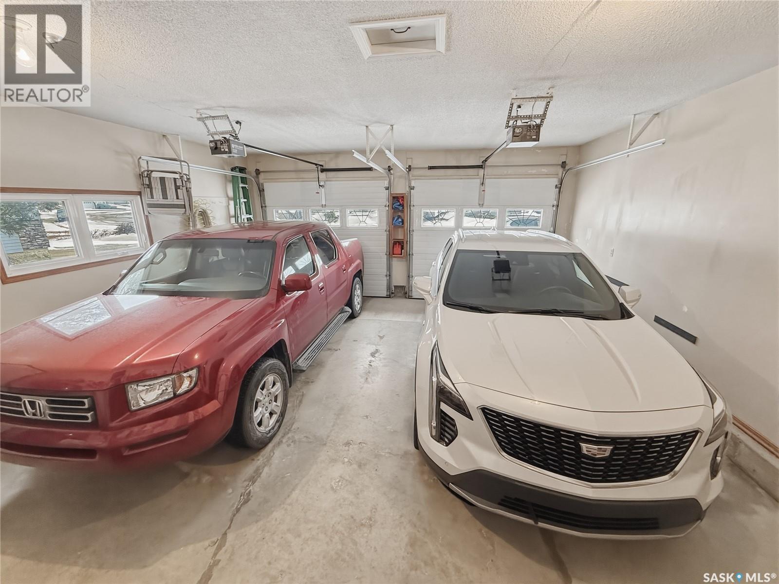 412 Curry Crescent, Swift Current, Saskatchewan  S9H 4X4 - Photo 34 - SK034273