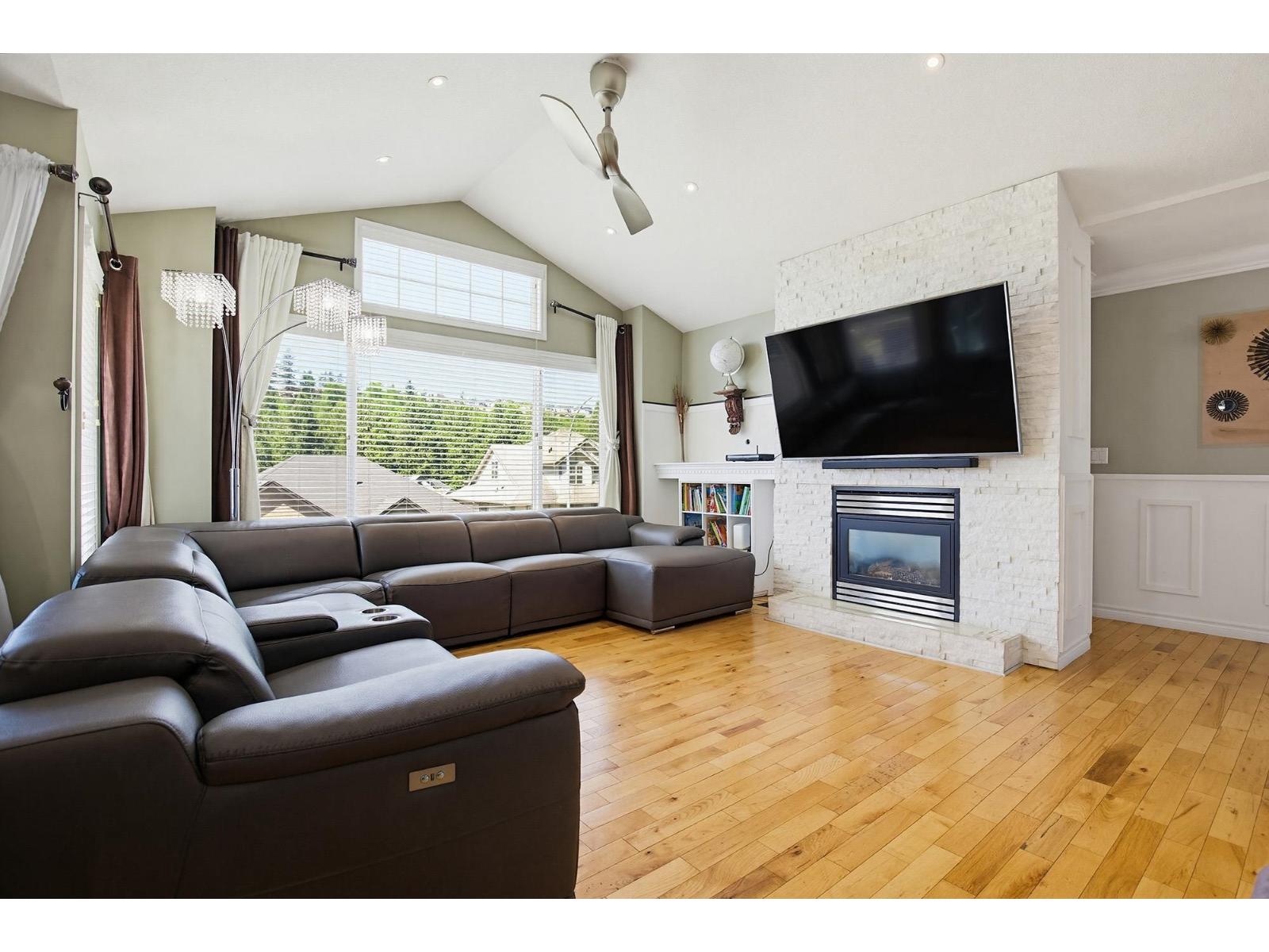 46082 Bridle Ridge Crescent, Promontory, Chilliwack, British Columbia  V2R 5W3 - Photo 7 - R3120456