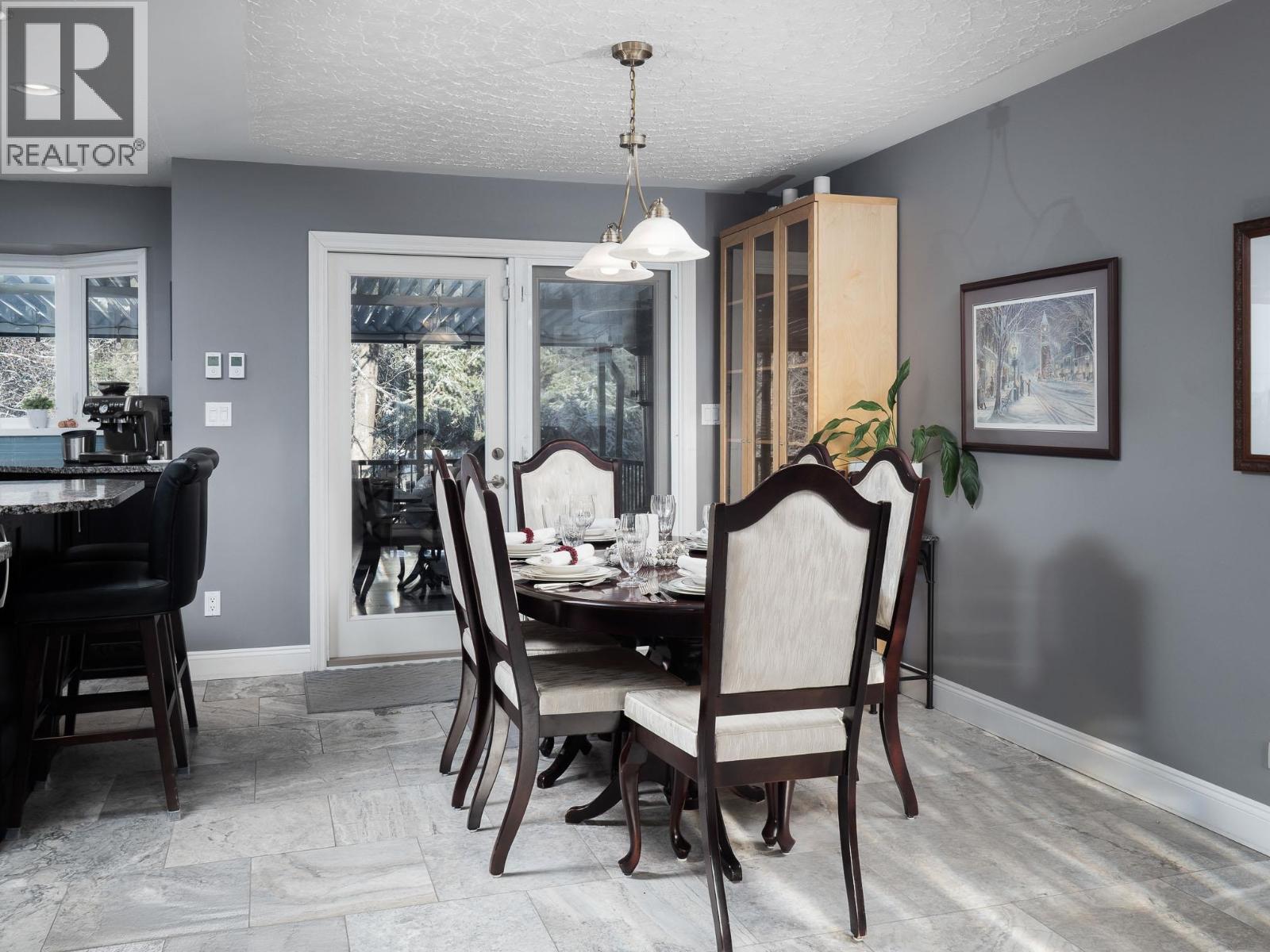 3015 Ridgeview Drive, Prince George, British Columbia  V2K 3T5 - Photo 9 - R3116471