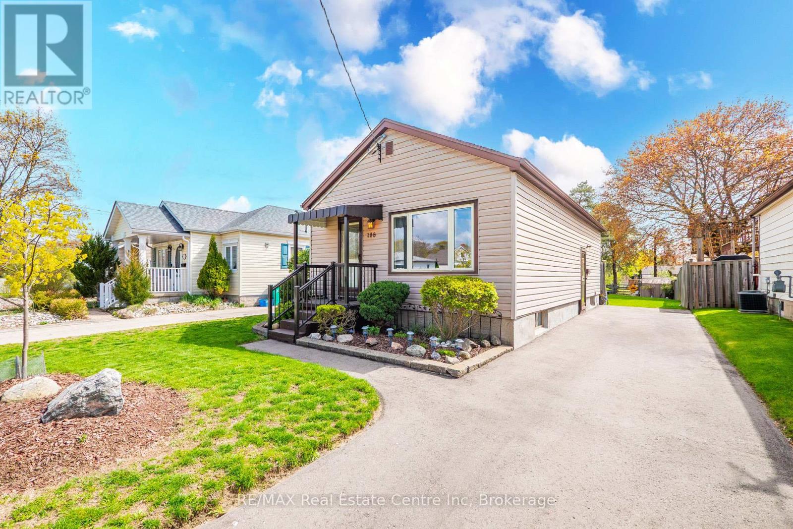 188 Edwin Street, Kitchener, Ontario  N2H 4P2 - Photo 3 - X13100334
