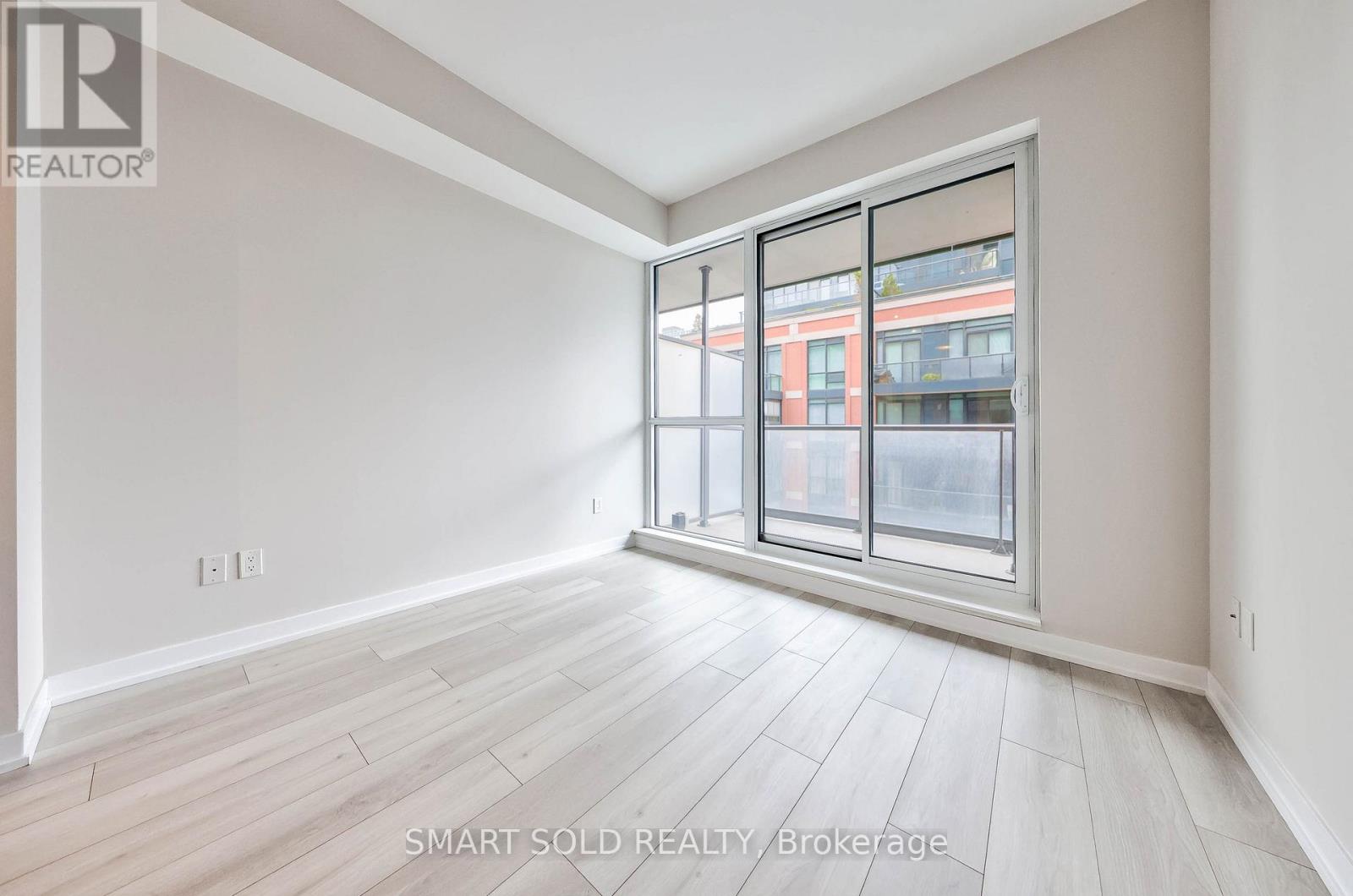 833 - 31 Tippett Road, Toronto (Clanton Park), Ontario  M3H 2V1 - Photo 13 - C13100312
