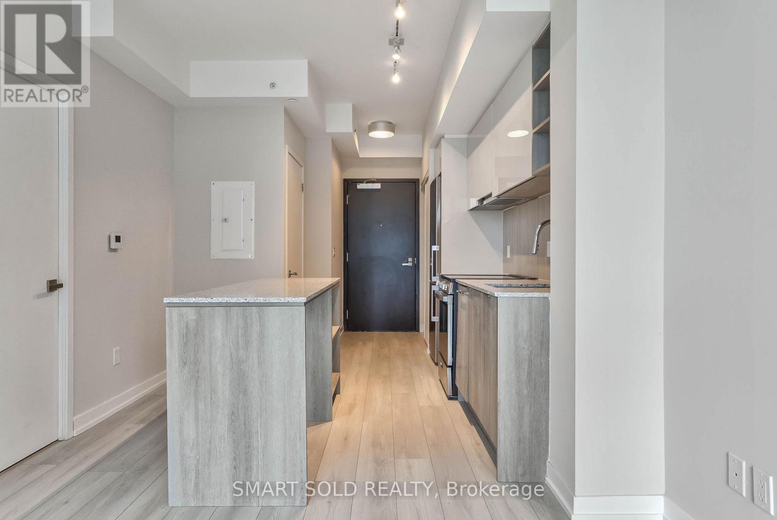 833 - 31 Tippett Road, Toronto (Clanton Park), Ontario  M3H 2V1 - Photo 7 - C13100312
