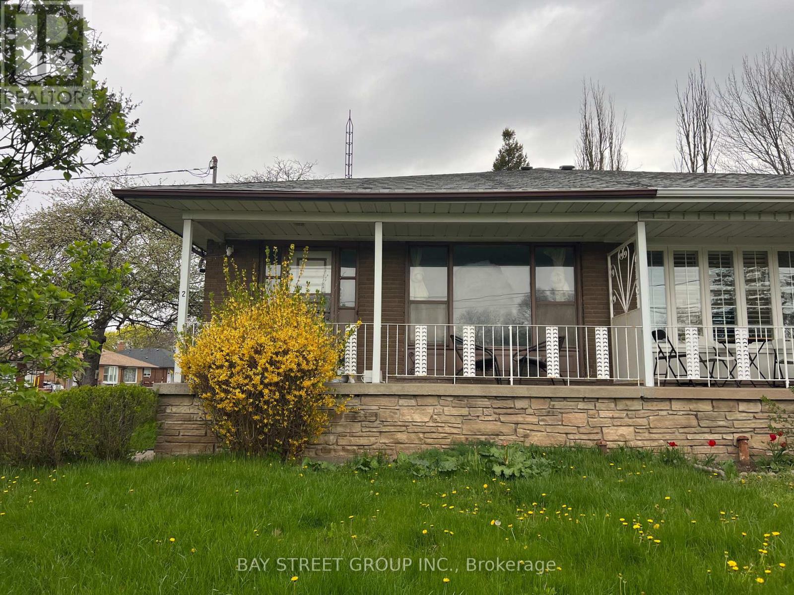 2 SLIDELL CRESCENT, toronto (parkwoods-donalda), Ontario