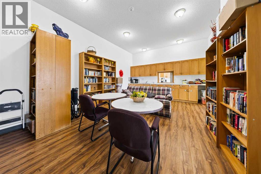 3402, 3402 Hawksbrow Point NW, Calgary, Alberta  T3G 4C9 - Photo 46 - A2307044