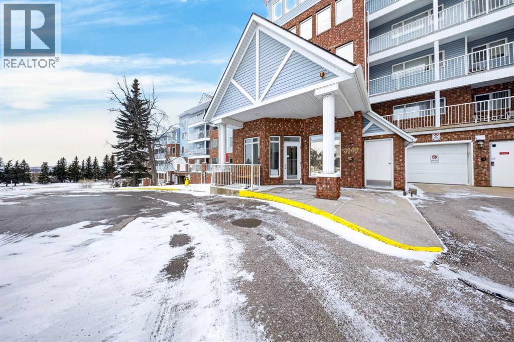 3402, 3402 Hawksbrow Point NW, Calgary, Alberta  T3G 4C9 - Photo 34 - A2307044