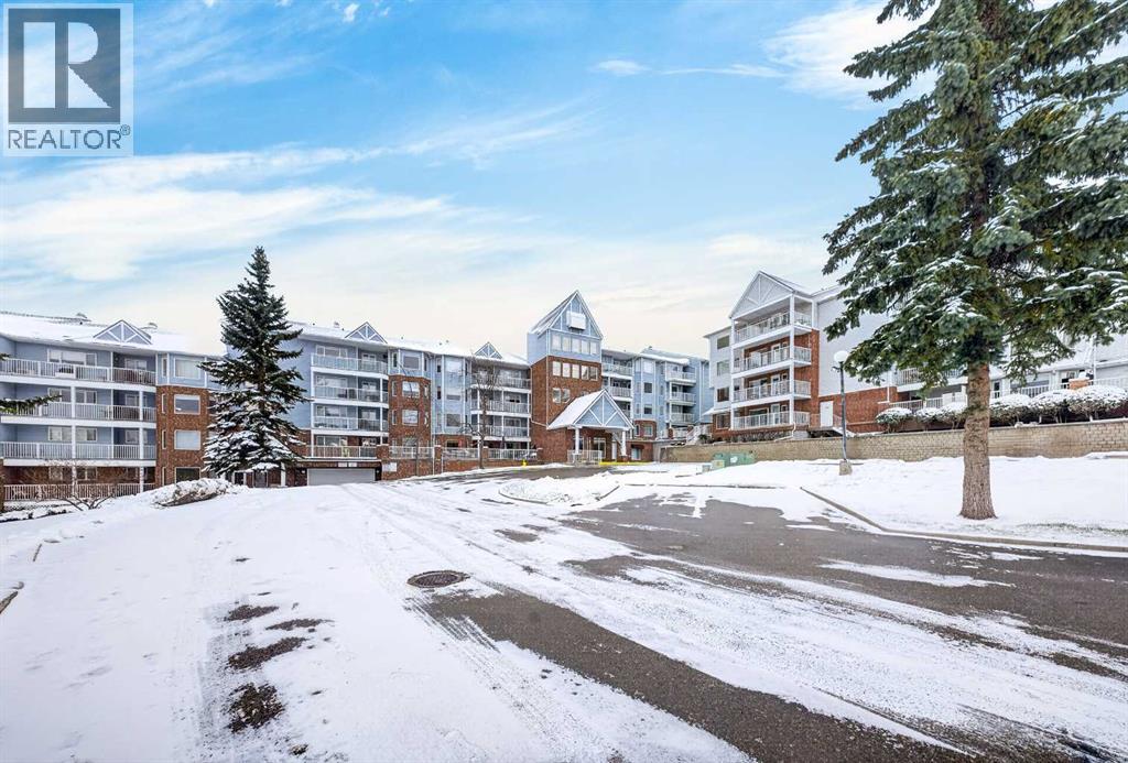 3402, 3402 Hawksbrow Point NW, Calgary, Alberta  T3G 4C9 - Photo 38 - A2307044
