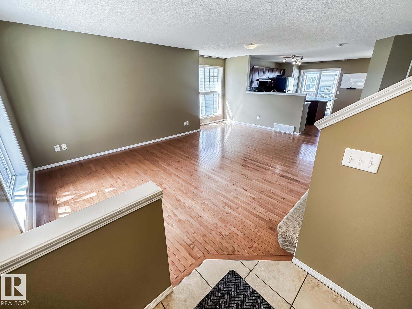 #101 2051 Towne Centre Bv Nw, Edmonton, Alberta  T6R 0G8 - Photo 10 - E4486462