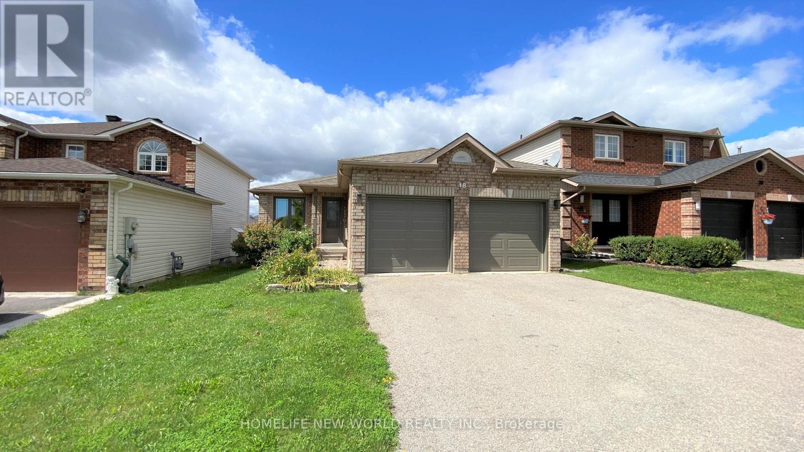 18 AMBLER BAY, Barrie, Ontario