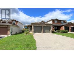 18 AMBLER BAY, Barrie, Ontario