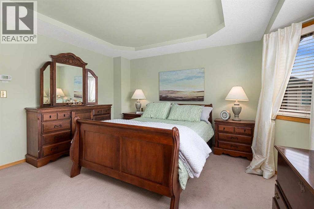 27 Hawkstone Close NW, Calgary, Alberta  T3G 3P1 - Photo 22 - A2308985