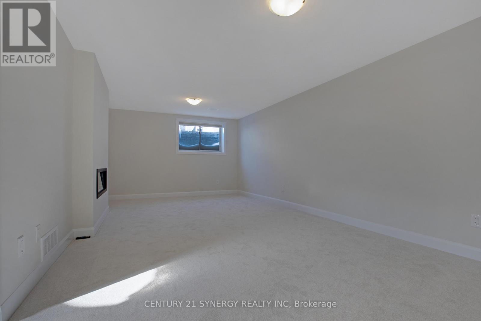 708 Taliesin Crescent, Ottawa, Ontario  K2S 2K6 - Photo 12 - X12657434