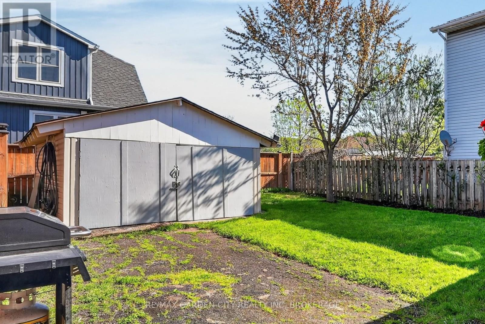 3 Delaware Avenue, St. Catharines, Ontario  L2M 5L7 - Photo 2 - X13100322