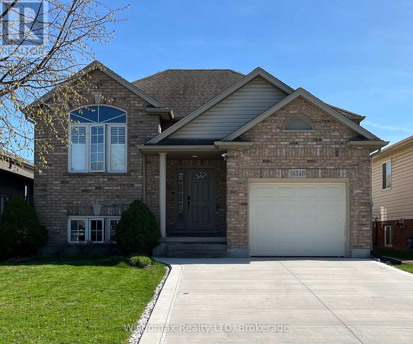 8340 RACEY AVENUE, Niagara Falls, Ontario