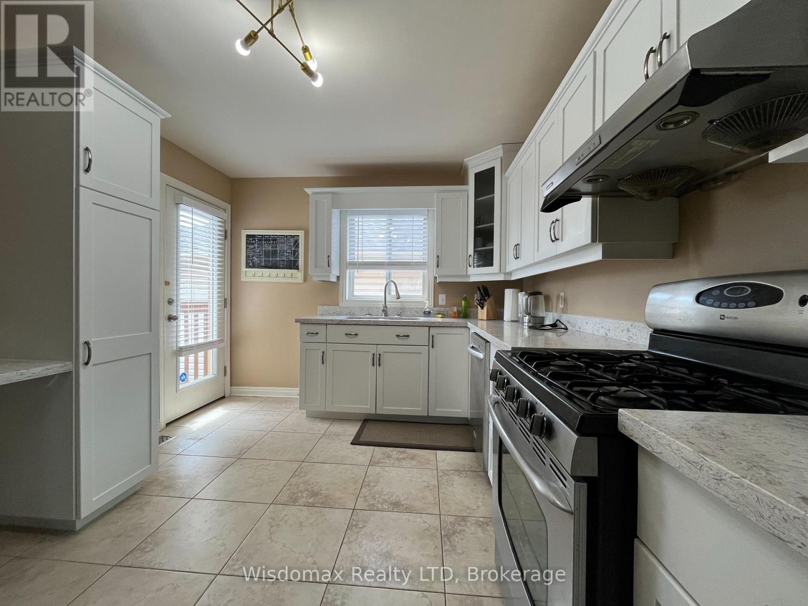 8340 Racey Avenue, Niagara Falls, Ontario  L2H 3M7 - Photo 13 - X13100380