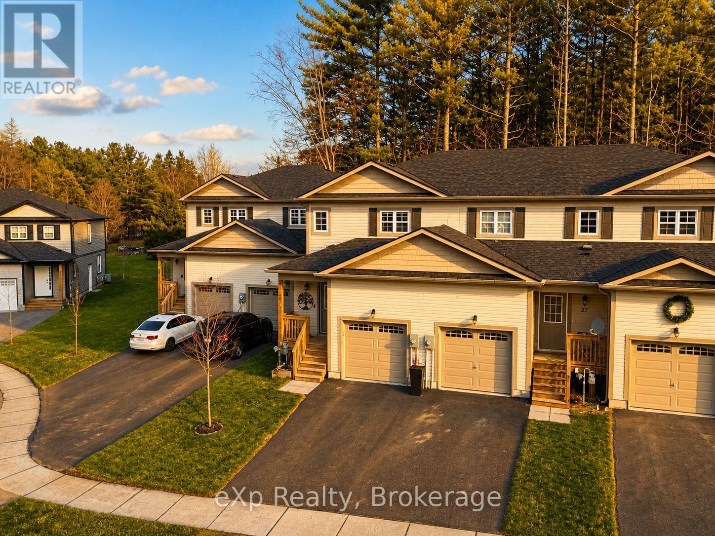29 Nicole Park Place, Bracebridge, Ontario  P1L 0C8 - Photo 2 - X13100418