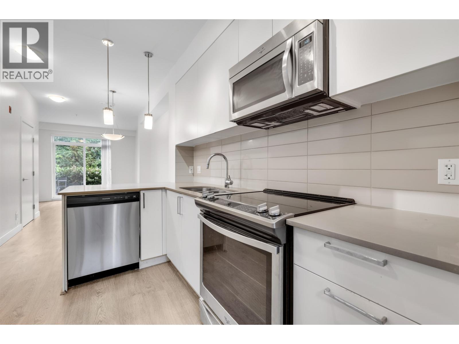 116 7250 18th Avenue, Burnaby, British Columbia V3N 1H3 - Photo 11 - R3095097